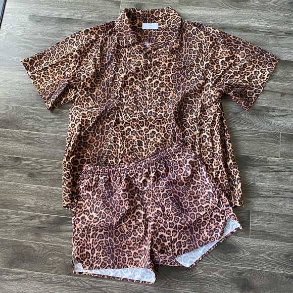 TNA Set - Picture 3 of 3